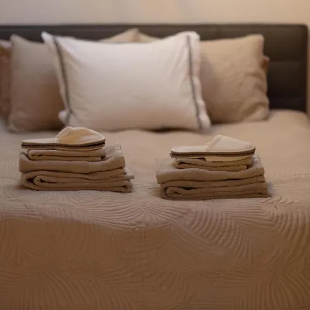 Victoria's - Luxurious Penthouse *