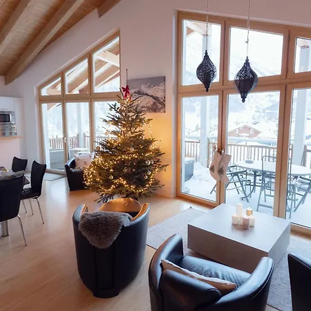 Victoria's - Luxurious Penthouse