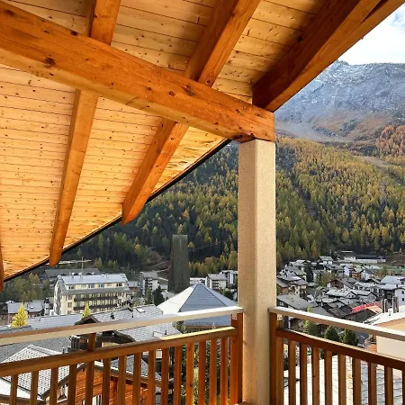 Victoria's - Luxurious Penthouse